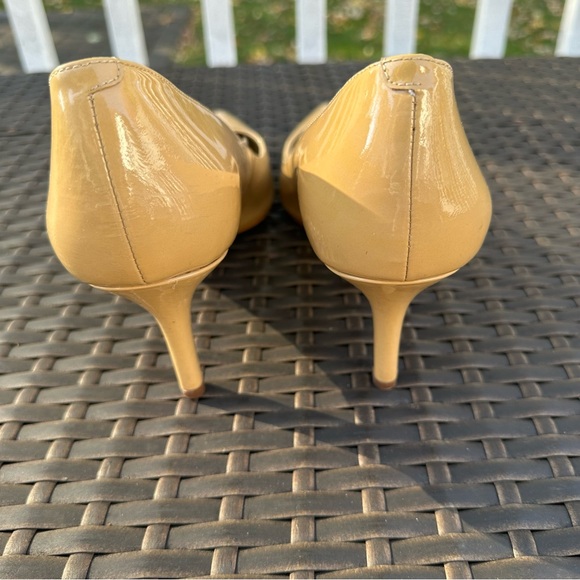 Ann Taylor Nude Leather Pointed Toe Pumps, Size 11, Women\'s Shoes Heels
